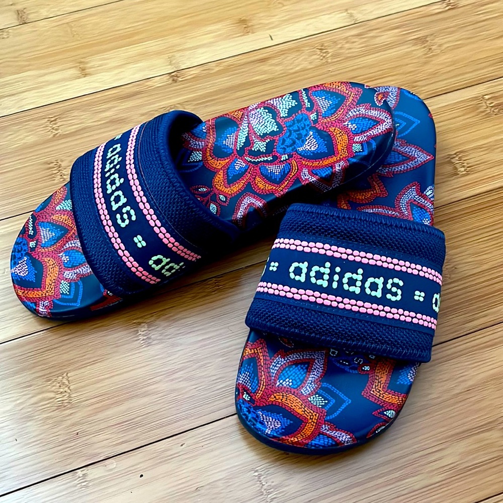 adidas Farm Rio Navy Blue Floral Pattern Slide Sandals with Pink Accents
